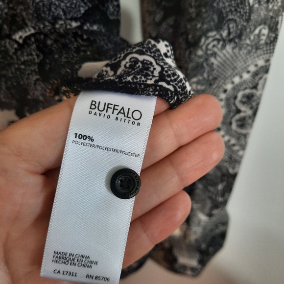 Buffalo David Bitton Black & White Chiffon Long Sleeve Top - Picture 6 of 6